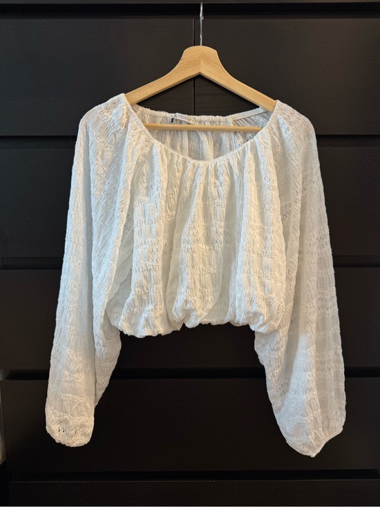 Zara Tops - ZARA White Lace Cropped Blouse